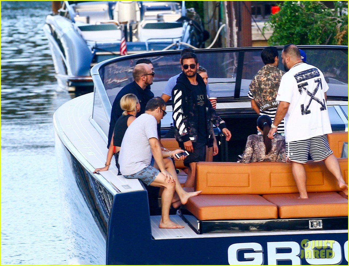 scott disick and sofia richie flaunt pda on a boat with friends2 17