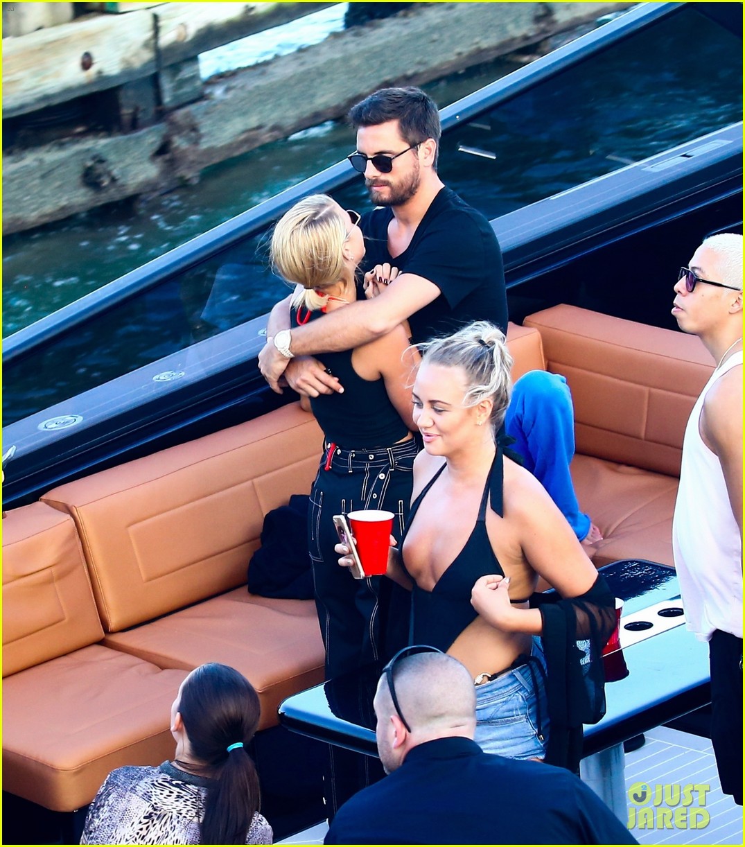 scott disick and sofia richie flaunt pda on a boat with friends2 19