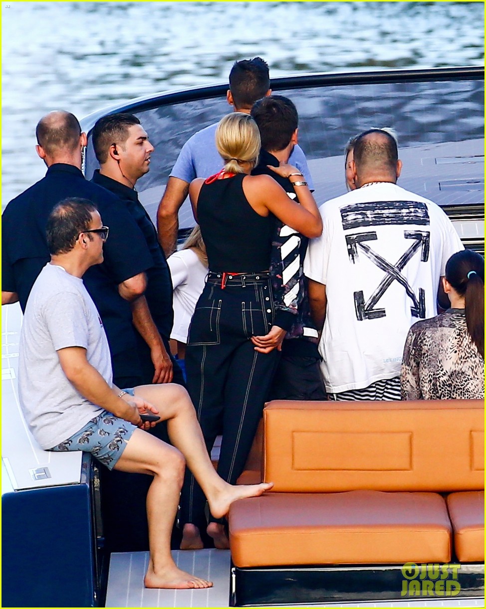 scott disick and sofia richie flaunt pda on a boat with friends2 20
