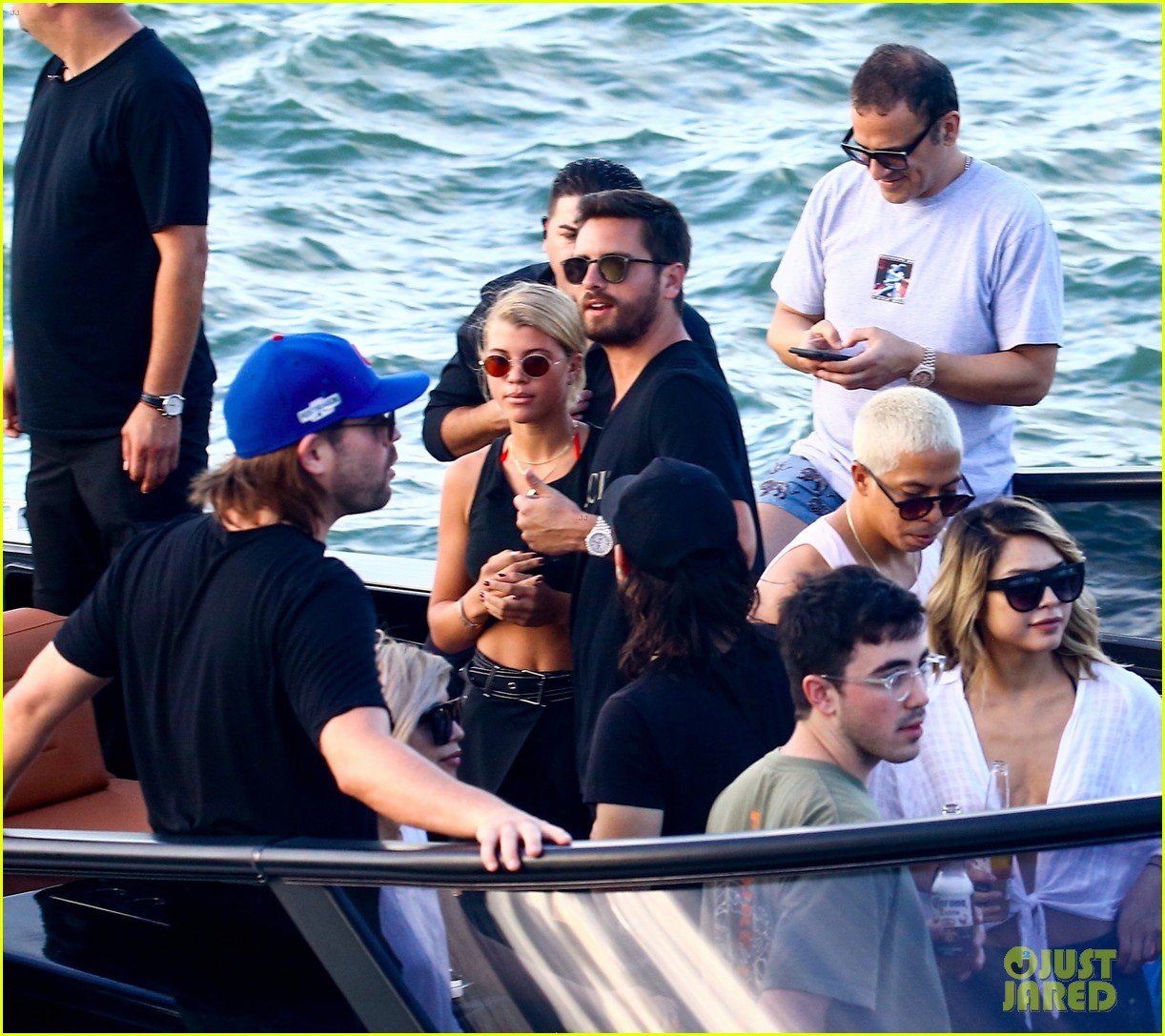 scott disick and sofia richie flaunt pda on a boat with friends2 38