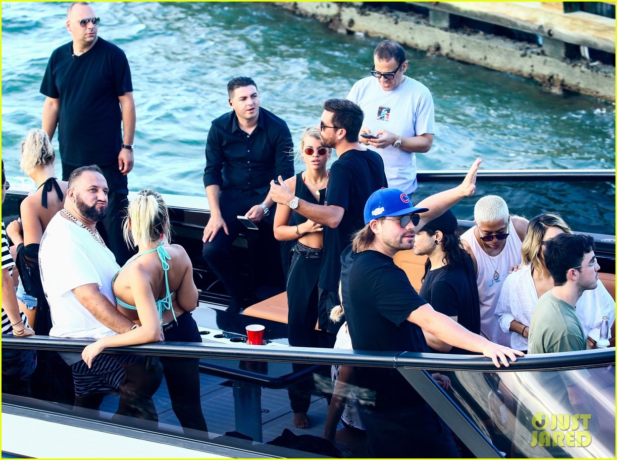 scott disick and sofia richie flaunt pda on a boat with friends2 42