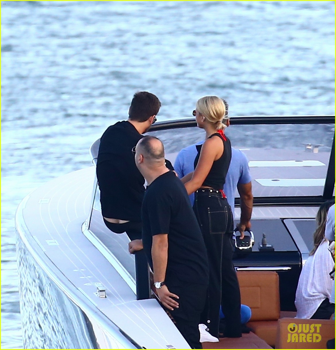 scott disick and sofia richie flaunt pda on a boat with friends2 49