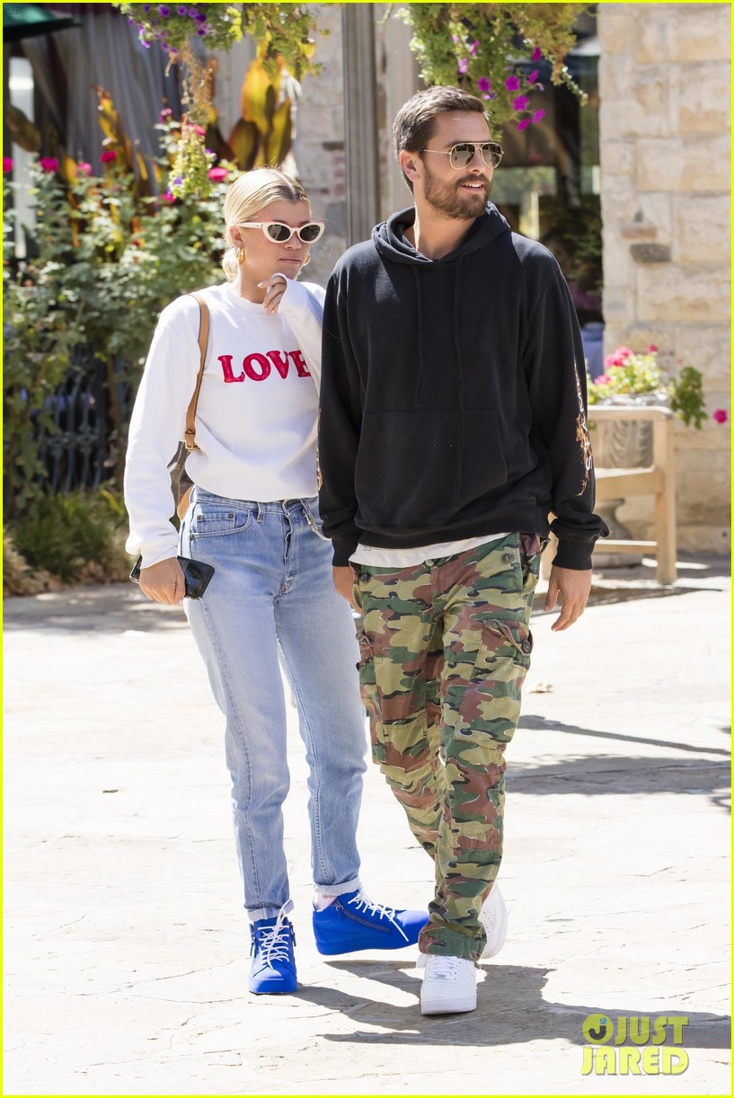 scott disick and sofia richie step out for lunch in calabasas 01