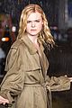 elle fanning braves the rain while filming woody allen movie 04