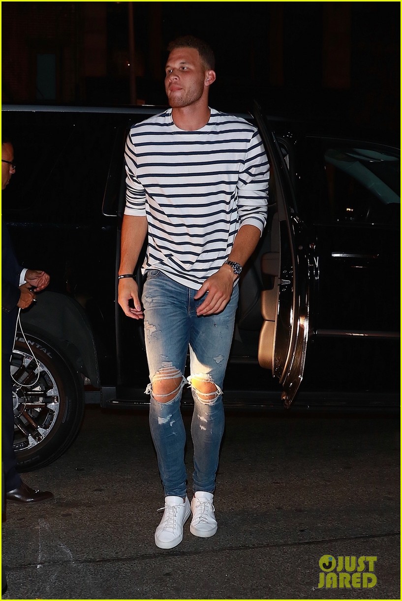 kendall jenner joins blake griffin for night out in nyc 01