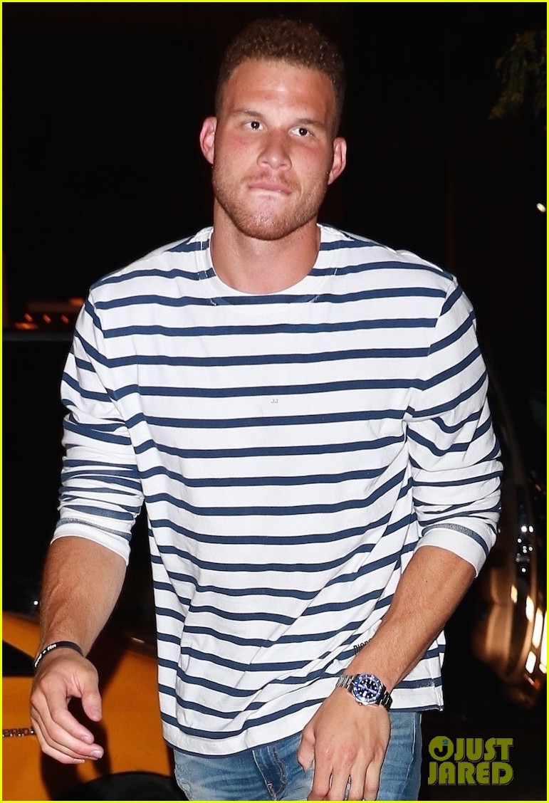 kendall jenner joins blake griffin for night out in nyc 05