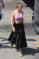kate hudson puts her toned abs and shaved head on display while filming sister 14