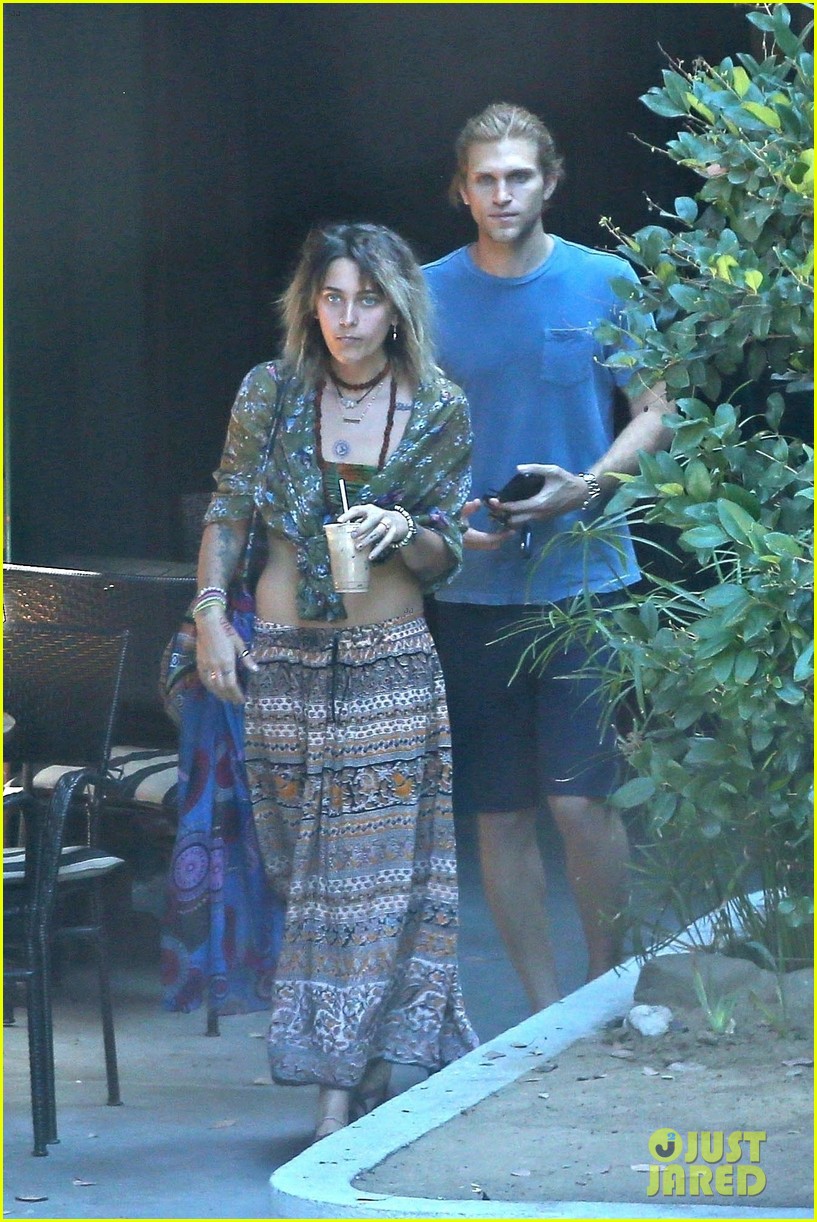 paris jackson spotted hanging out with keegan allen 05