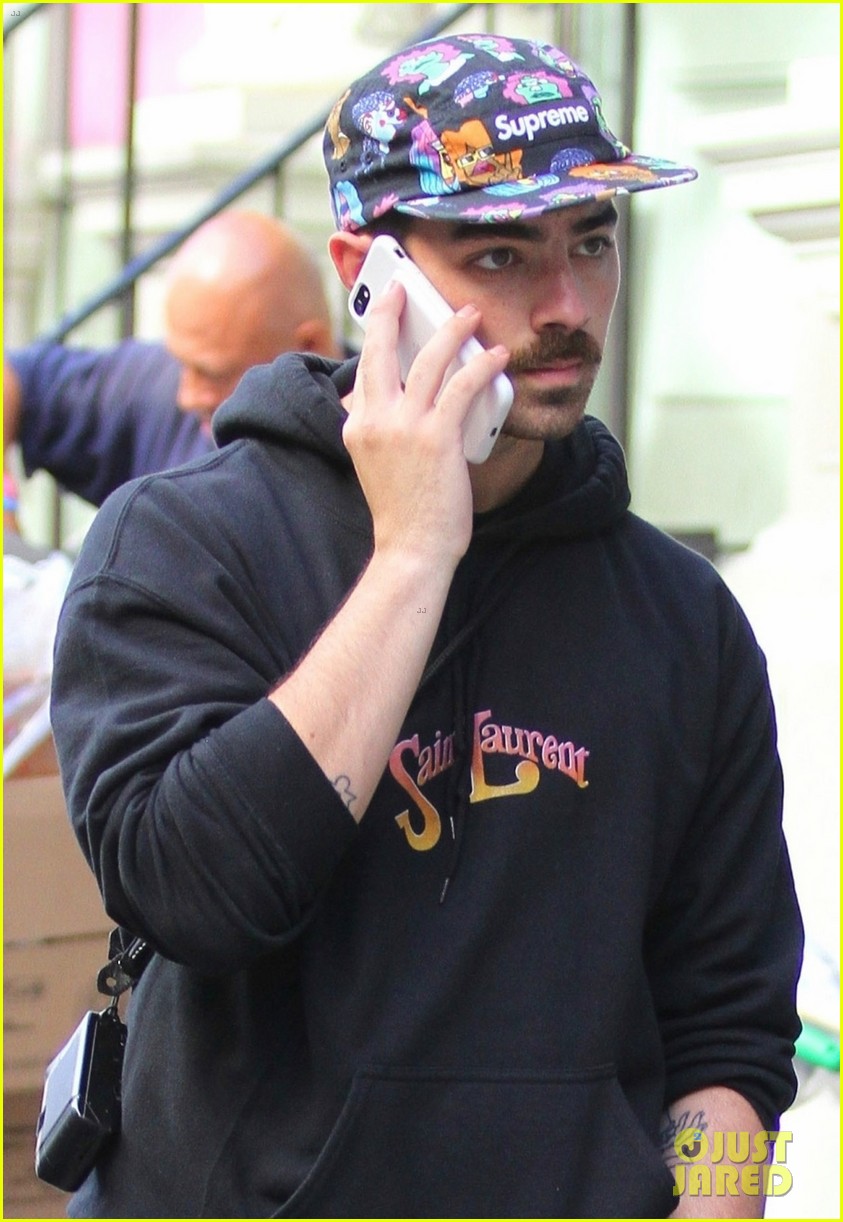 joe jonas wears colorful hat while out and about in the big apple 03