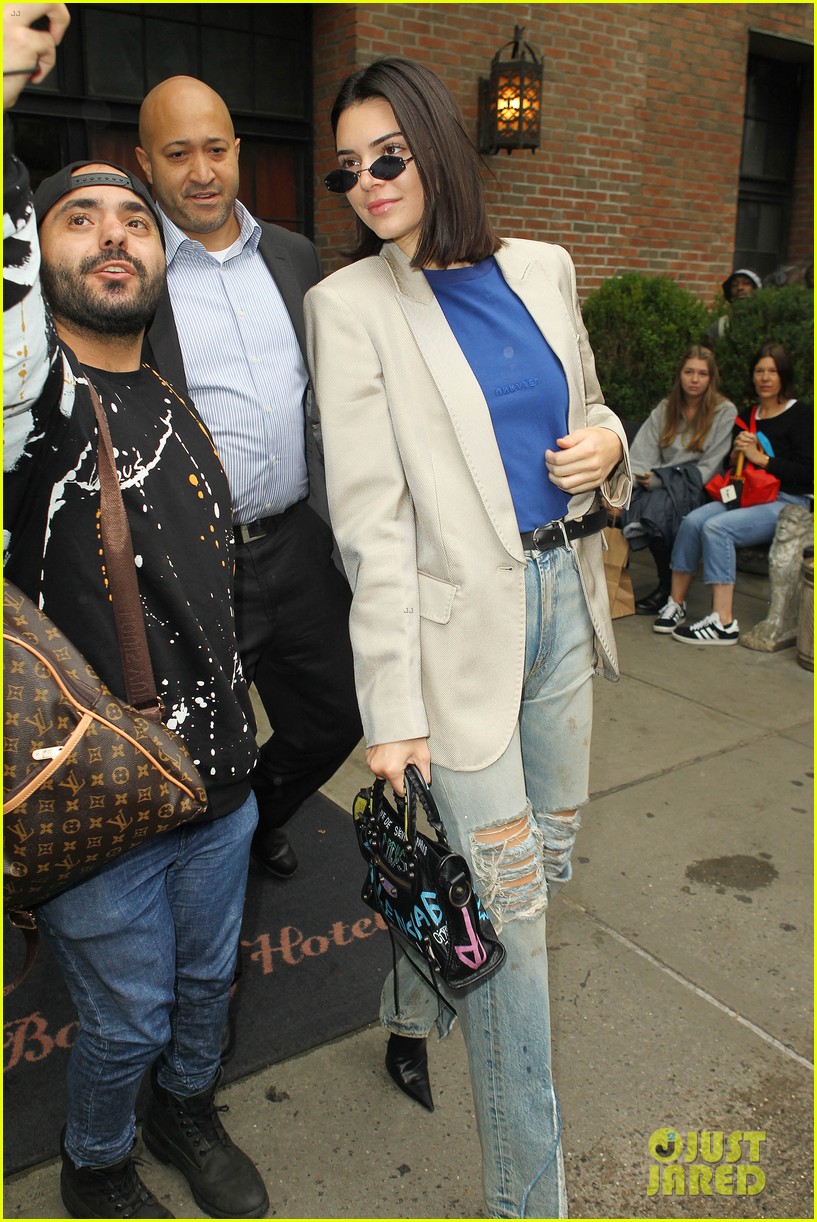 kendall jenner nyc hotel 06