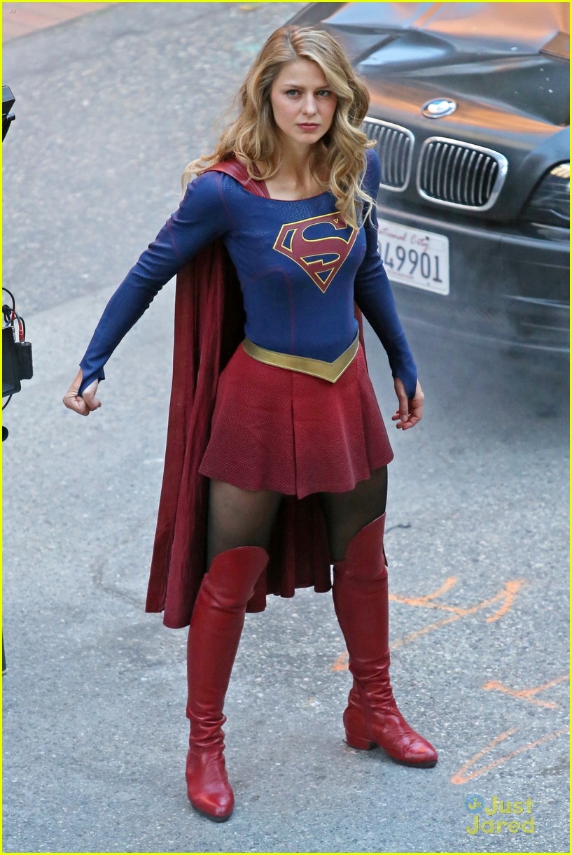 melissa benoist dance supergirl shooting scenes 01