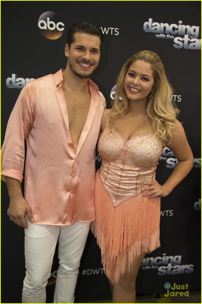 sasha pieterse happy opened up about pcos dwts 04