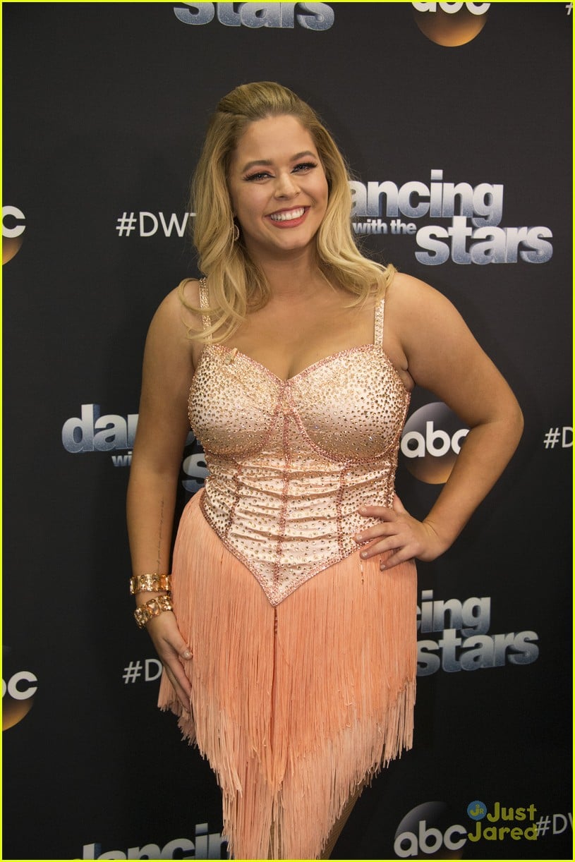 sasha pieterse happy opened up about pcos dwts 11