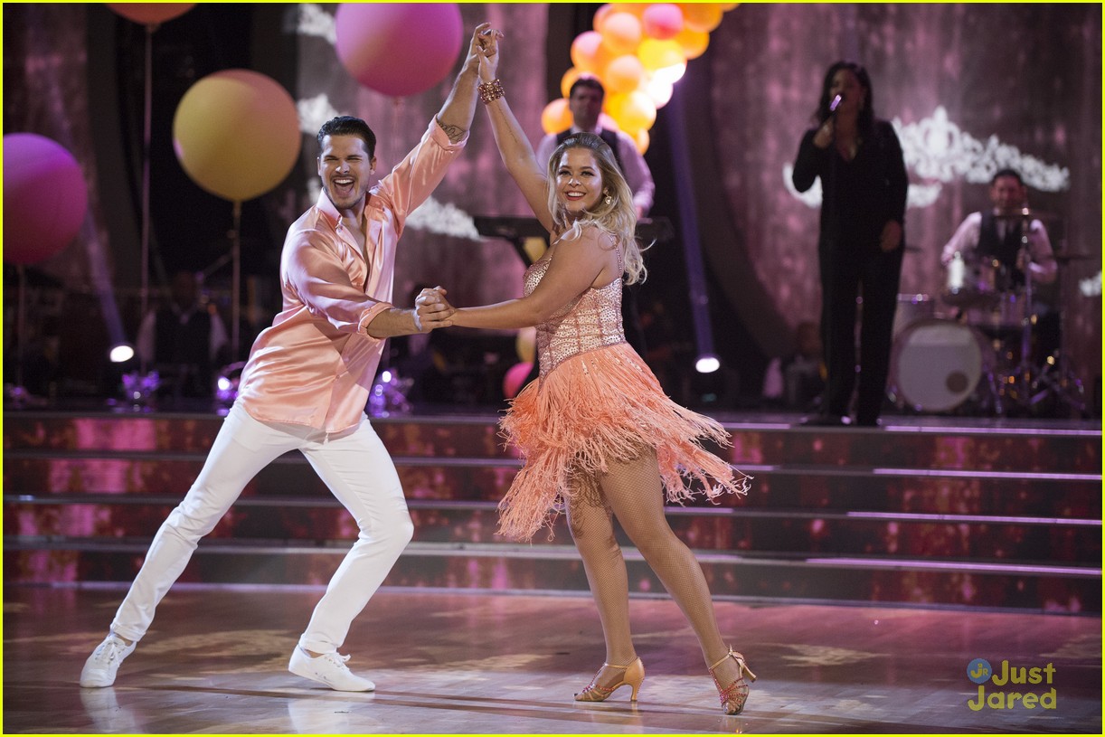 sasha pieterse happy opened up about pcos dwts 14