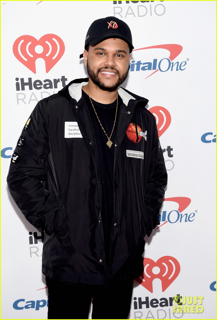 the weeknd busts out his best dance moves at iheartradio music festival 08