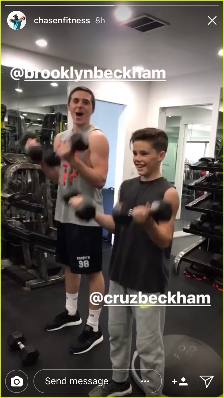brooklyn beckham flaunts his muscles while working out with younger brother cruz 05