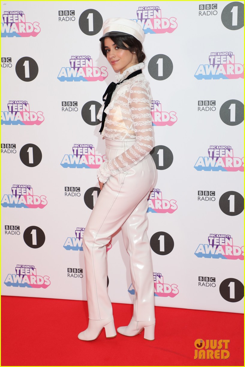 camila cabello takes stage at bbc radio teen awards 13