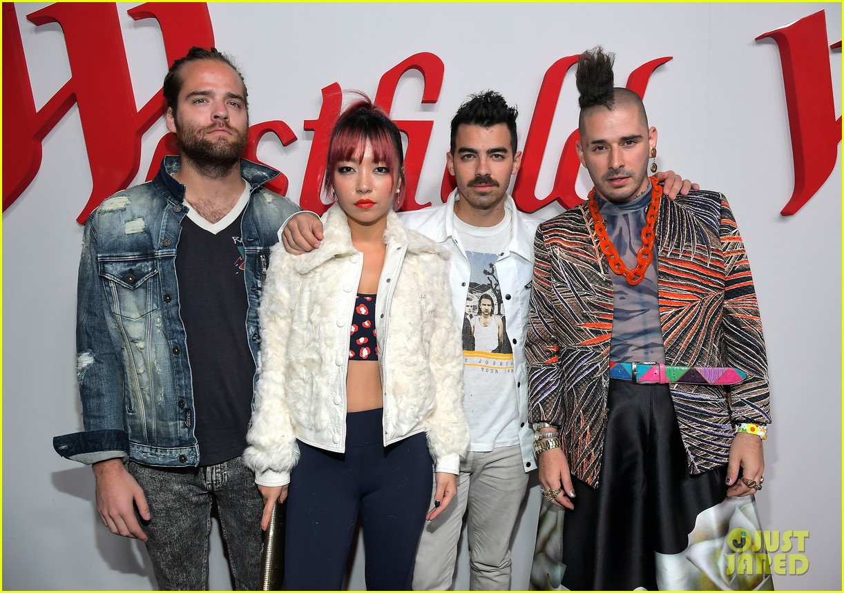 dnce william and more celebrate westfield century city reopening 11