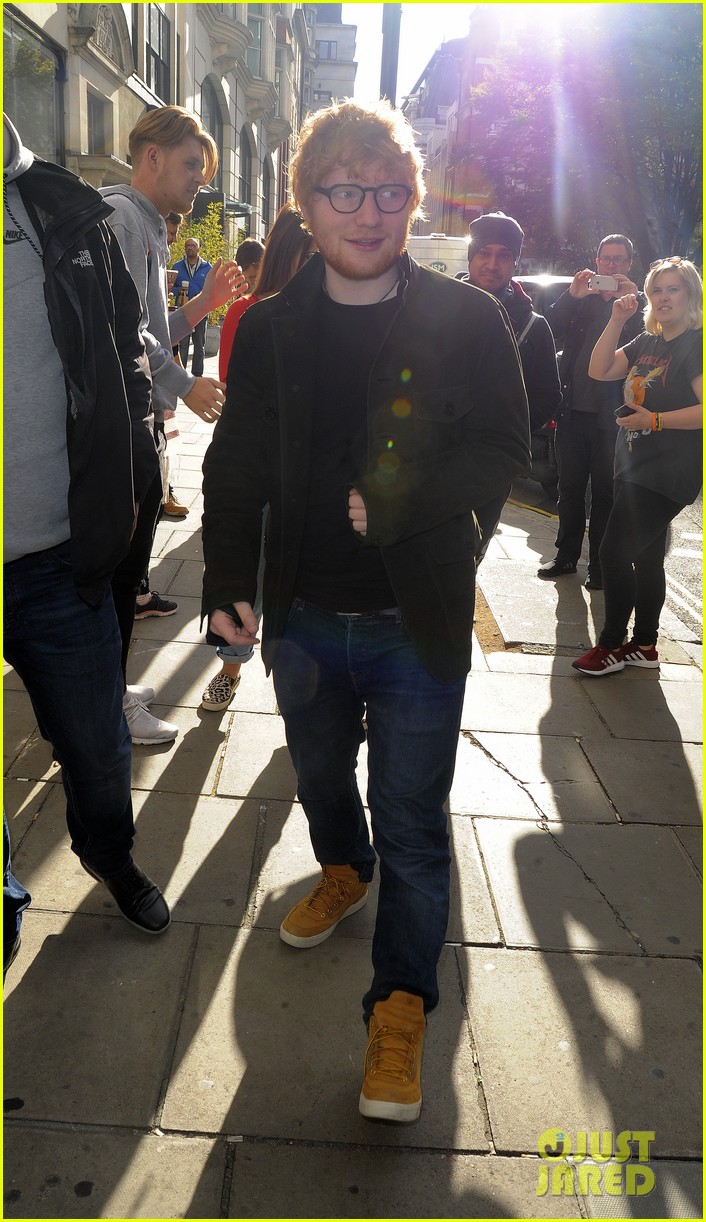 ed sheeran went to the pub before the hospital 12