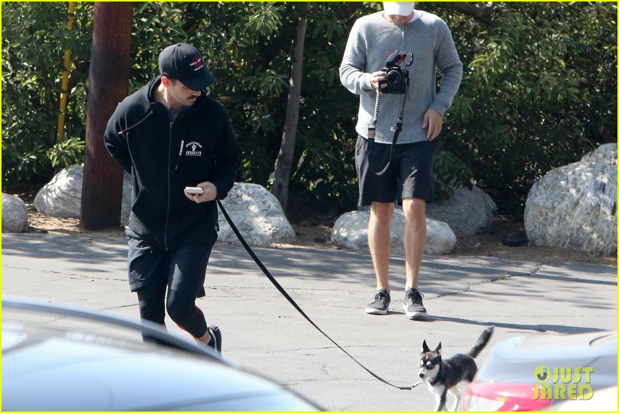 joe jonas takes his adorable husky puppy for a walk in weho 07