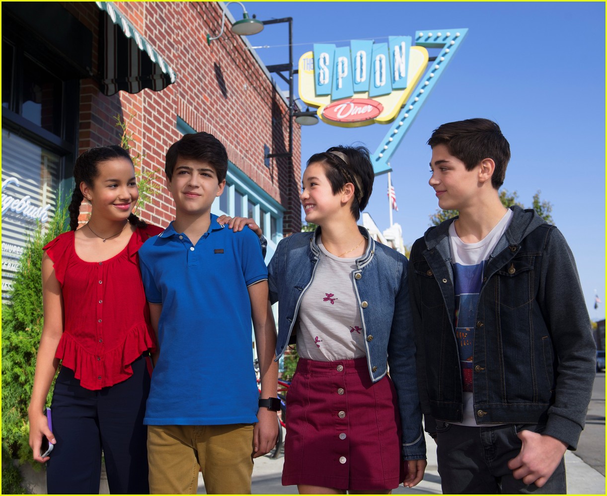 disney channels andi mack will introduce first gay storyline 06