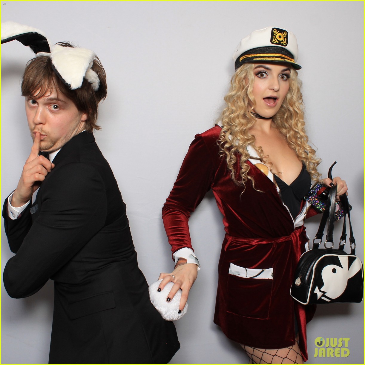 r5 just jared halloween party photo booth 11