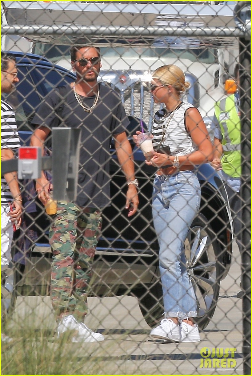 scott disick sofia richie grab coffee before flying out of town 33
