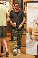 scott disick sofia richie grab coffee before flying out of town 09