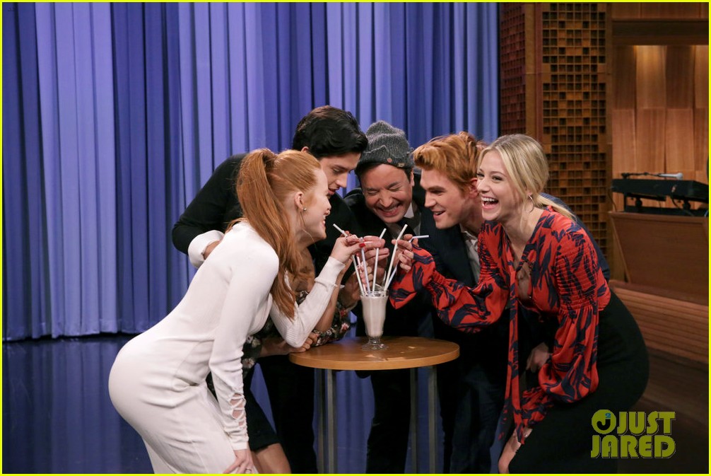 riverdale cast miley cyrus family face off in hilarious tonight show game show 04