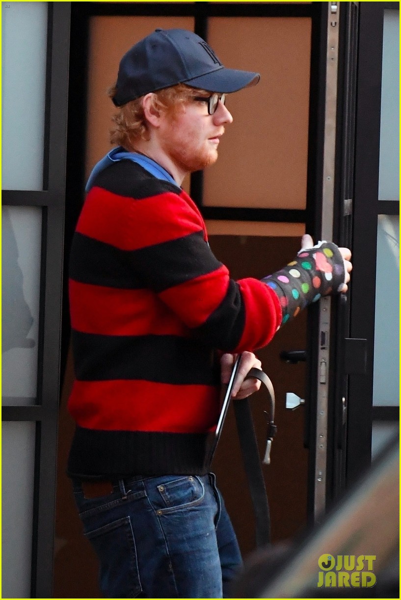 ed sheerans cast now features colorful polka dots and a heart 07