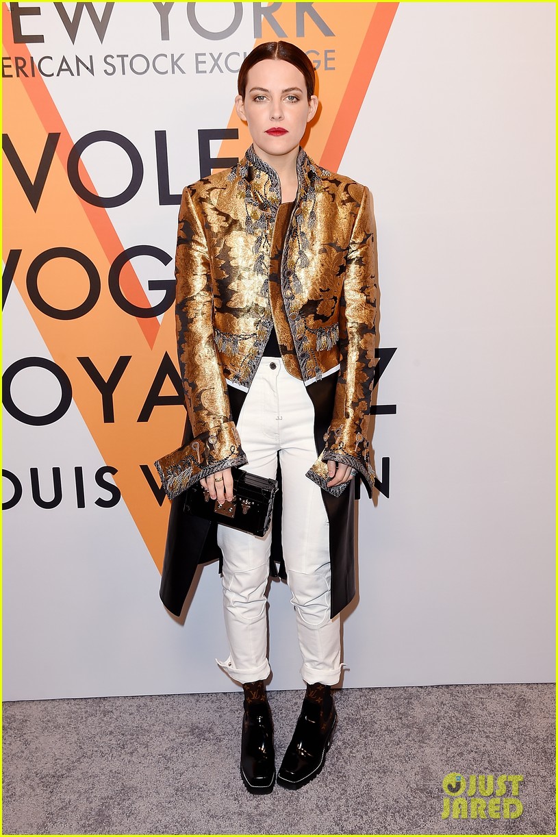 zendaya jaden smith laura harrier step out for the louis vuitton exhibition opening 08