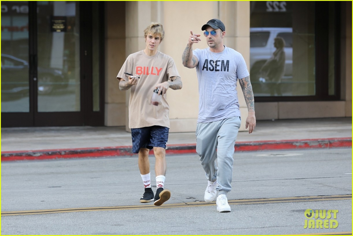 justin bieber works up a sweat at morning dance class 63