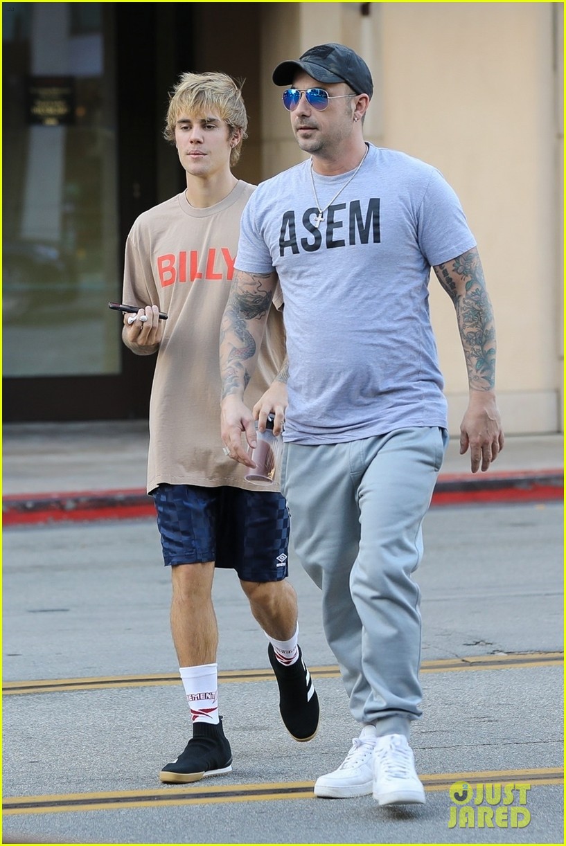 justin bieber works up a sweat at morning dance class 68