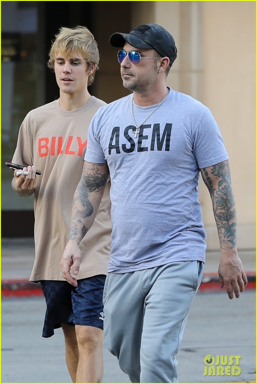justin bieber works up a sweat at morning dance class 72