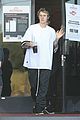 justin bieber works up a sweat at morning dance class 04