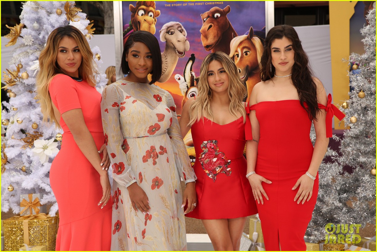 fifth harmony christmas red carpet 03