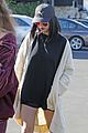 selena gomez takes break from amas rehearsal for lunch 03