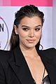 hailee steinfeld alesso 2017 american music awards 08