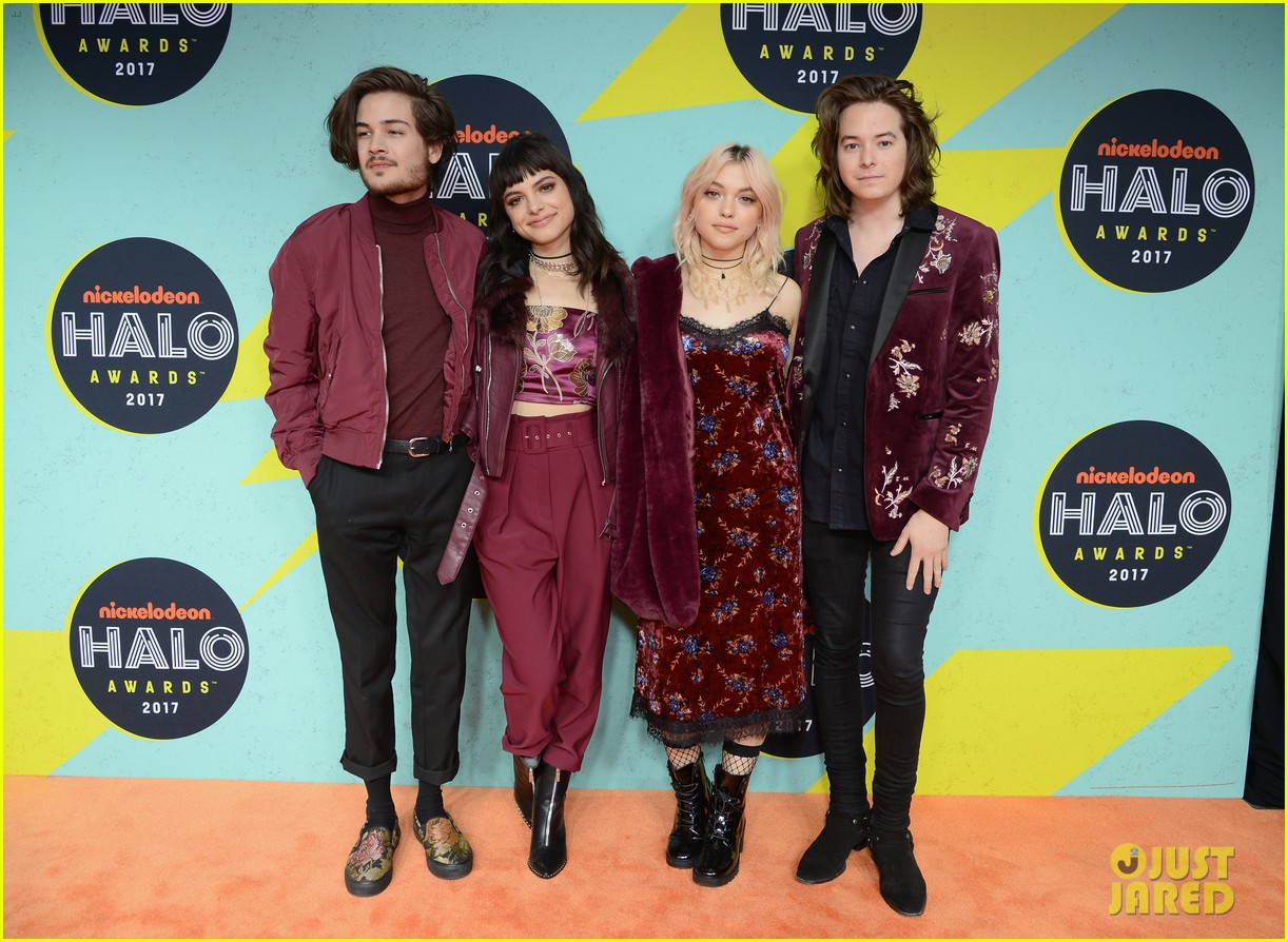 hey violet performs 2017 nick halo awards 03