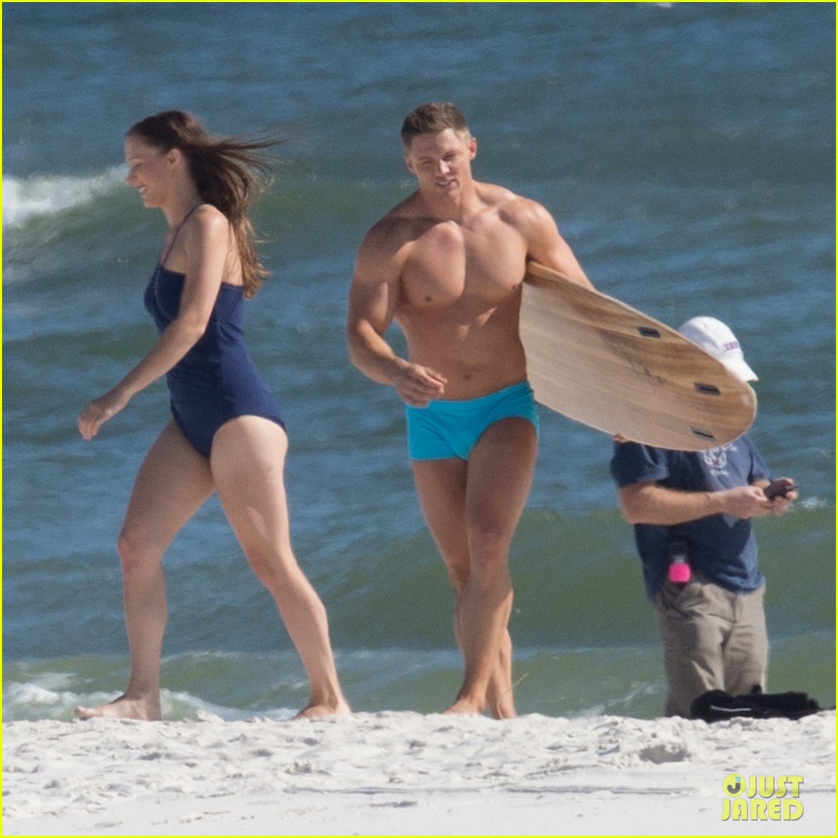 tyler hoechlin wears tiny swimsuit for bigger beach scene julianne hough 28