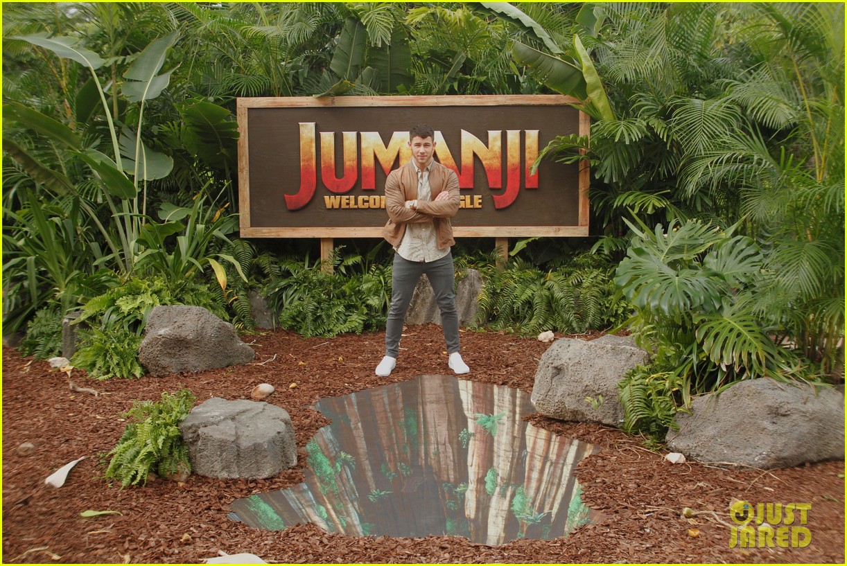 dwayne johnson nick jonas promote jumanji welcome to the jungle in hawaii 16