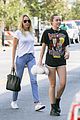 miley cyrus thift store shopping 01