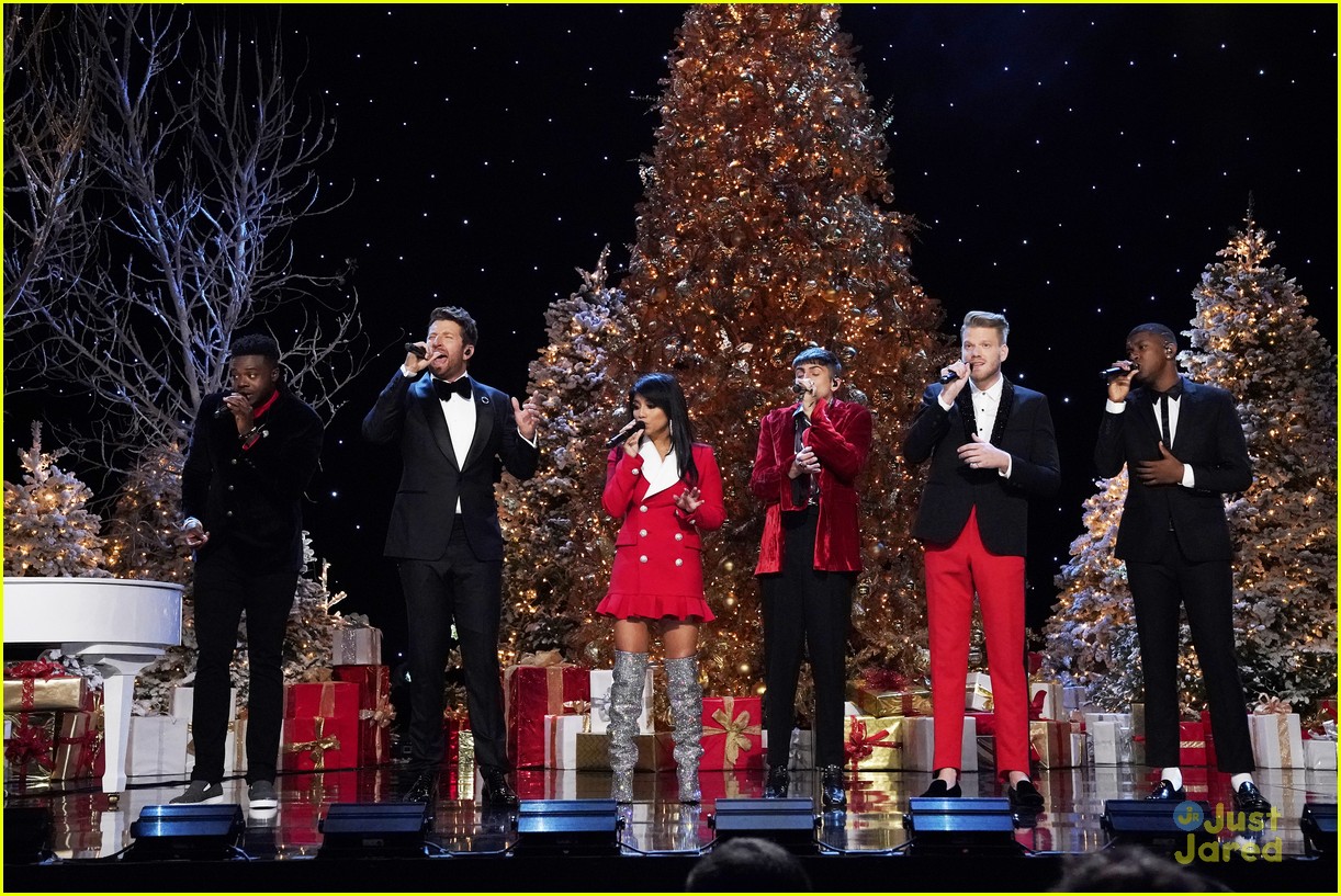 Pentatonix Debut 'Deck The Halls' Music Video Ahead of 'A Very