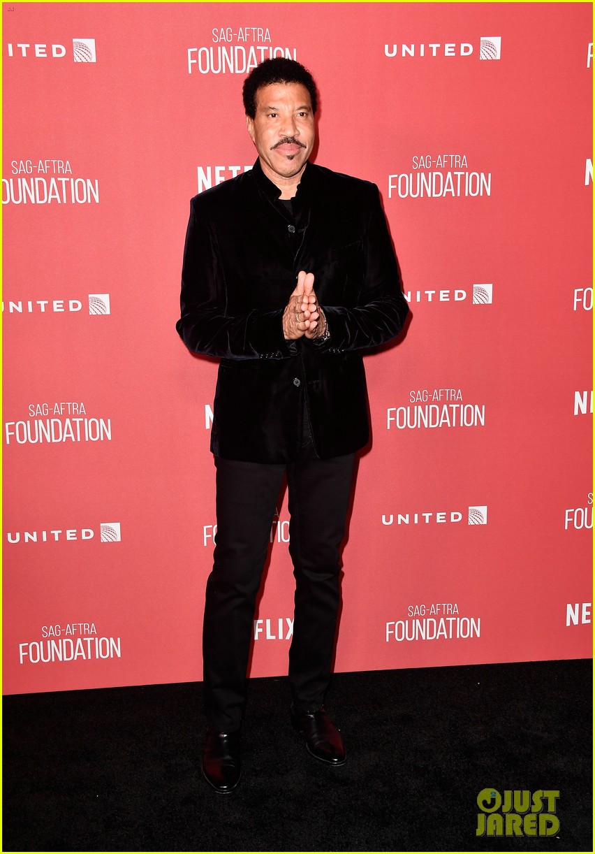 lionel richie and daughter sofia make rare red carpet appearance together 15