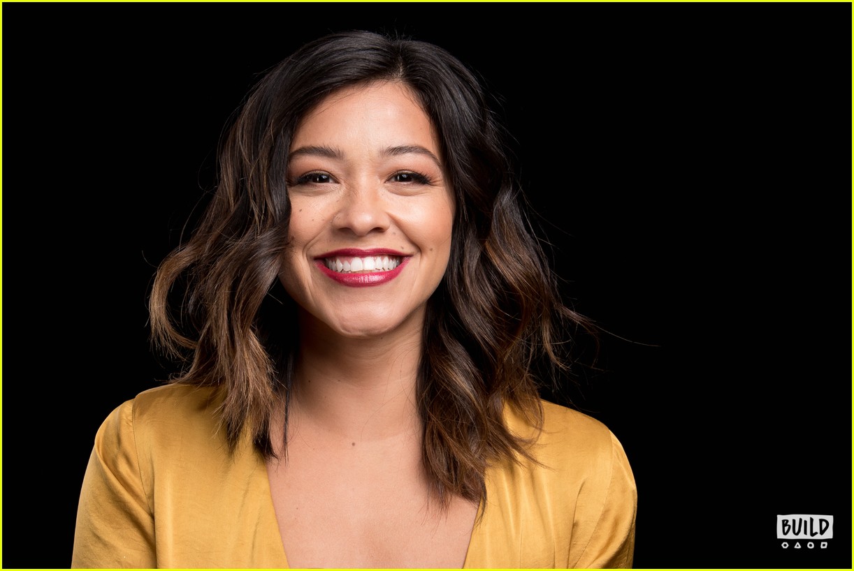 gina rodriguez opens up about recording animated role in the star 01
