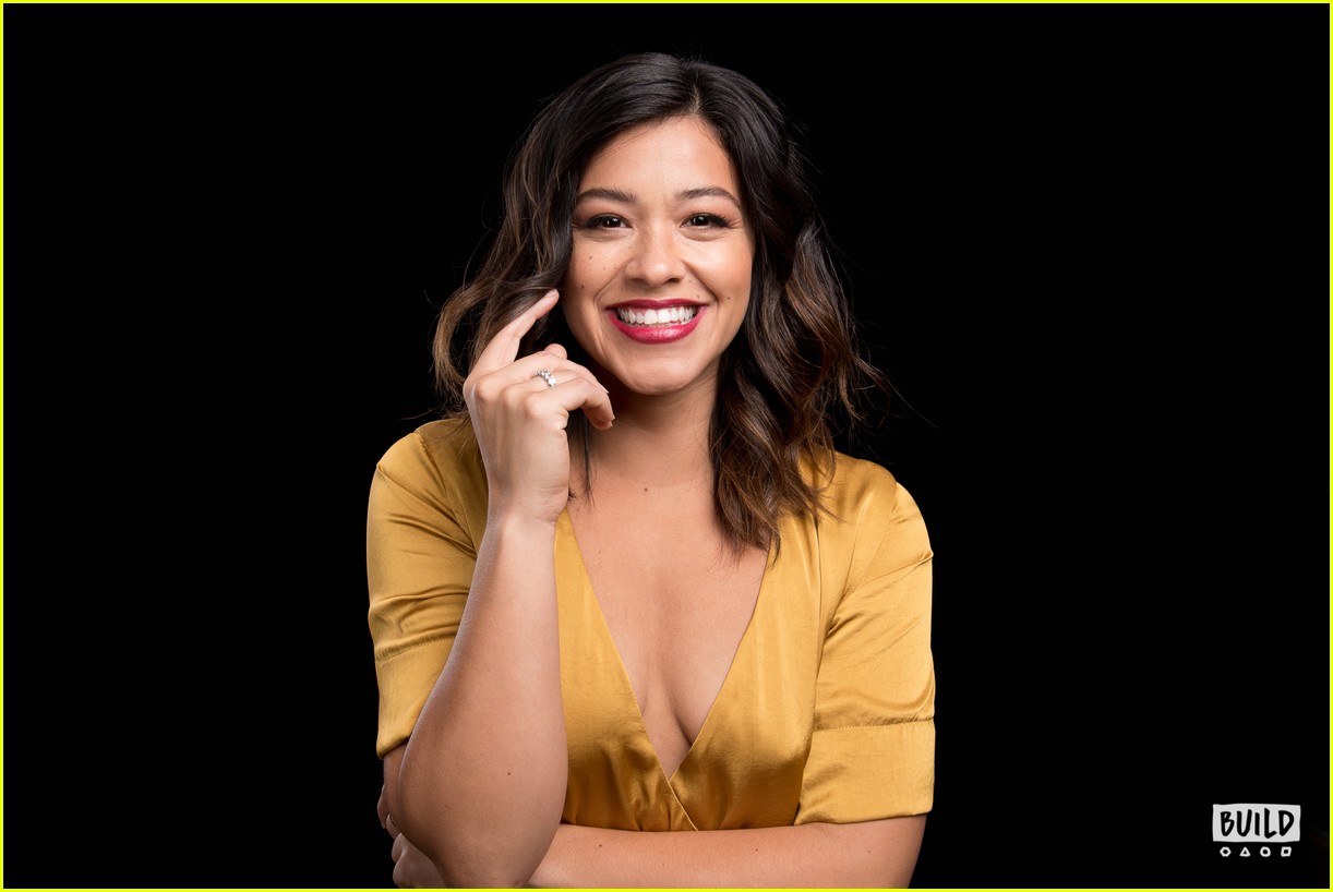 gina rodriguez opens up about recording animated role in the star 03