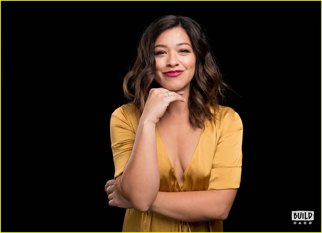 gina rodriguez opens up about recording animated role in the star 06