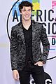 shawn mendes 2017 american music awards 01