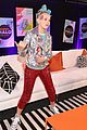 jojo siwa is all about the sequins at the nickelodeon halo awards 2017 03
