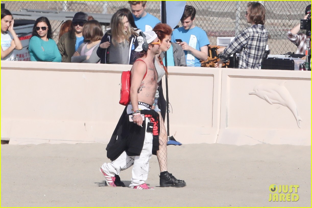 bella thorne hits the beach with shirtless carter jenkins famous in love 02
